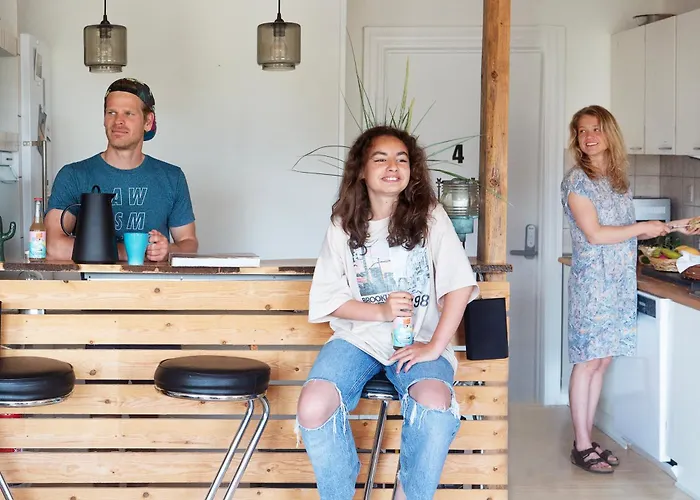 Stone Mt Garden Pod * Snedsted